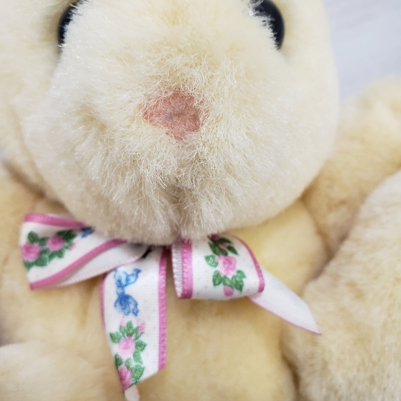 Eggcetera Pale Yellow Rabbit Floral Ears Bow Toys R Us Plush Stuffed Toy 5" 1993 - Picture 3 of 10